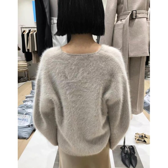 2022 High Quality Womens Mohair Loose Pullover New Winter Long Sleeve Knitted Thick Soft Warm V Neck Sweater Tops for Women